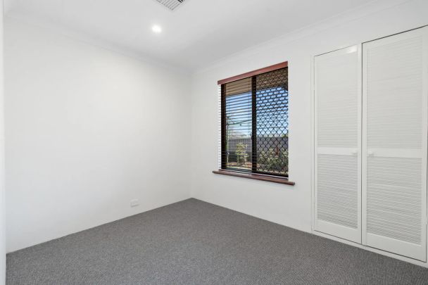 2 Hawk Place, Craigie. - Photo 1