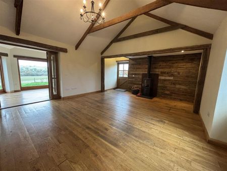 4 bedroom detached house to rent - Photo 3