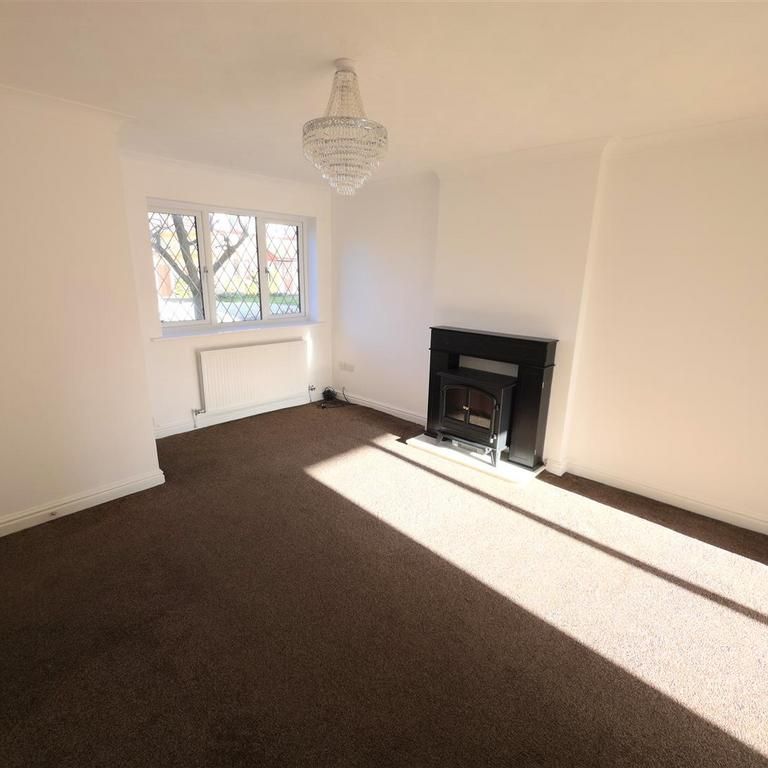 3 bedroom detached house to rent - Photo 1
