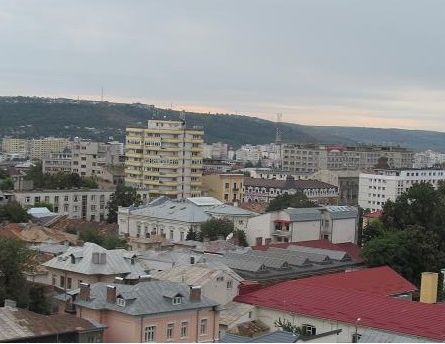 3 room apartment for rent central Iasi - Photo 1