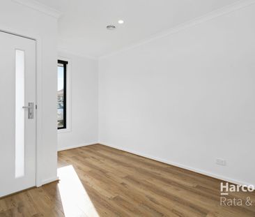 Modern Living at Its Best! - Photo 3