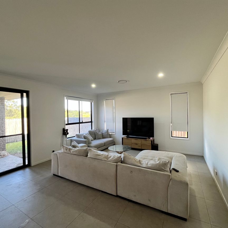 Willawong - Photo 1