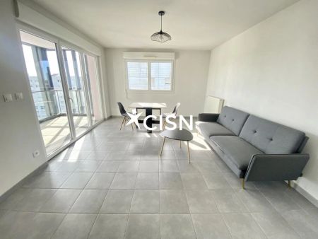 T2 MEUBLE - 18 place Rosa Park, NANTES - DELEGATION SGL - Photo 2