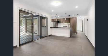 Stunning 4-Bedroom Family Home with Spacious Living - Photo 5