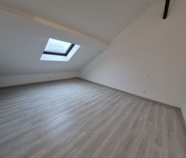 Location Maison 4 pièces 101m² ST AMAND LES EAUX 59230 - Photo 5