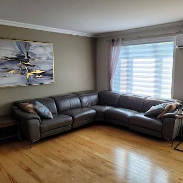 Grand 5 1/2 sur 2 étages - Photo 1