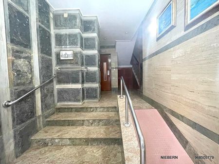 Piso de alquiler en Alameda - Photo 2