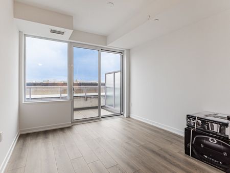 For Lease - 333 Sunseeker Avenue Unit# 236, Innisfil, Ontario - Photo 3