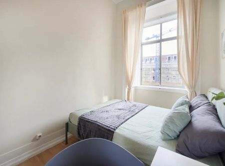 Largo Vitorino Damásio, Lisbon, Lisbon 1200-872 - Photo 4