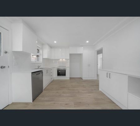 14 Dagmar Crescent, Blacktown, NSW 2148 - Photo 2