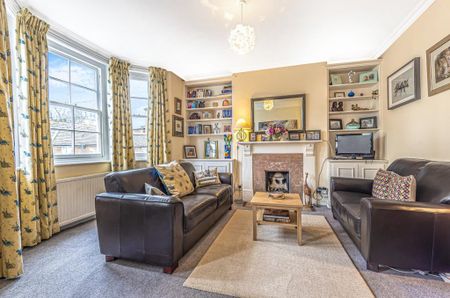 3 bedroom flat to rent - Photo 5