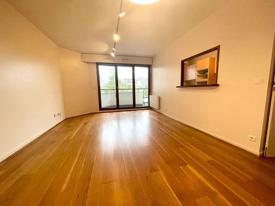Location Appartement 3 pièces 66m² ISSY LES MOULINEAUX 92130 - Photo 1