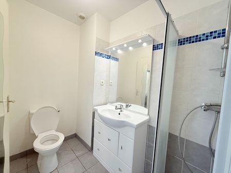 Location Appartement 2 pièces 35m² - Photo 3