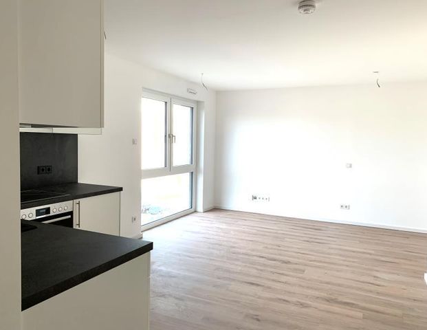 N-Schweinau: Erstbezug! Geräumige, helle 1-Zi-Whg. (1.OG) mit EBK & Aufzug - Photo 1