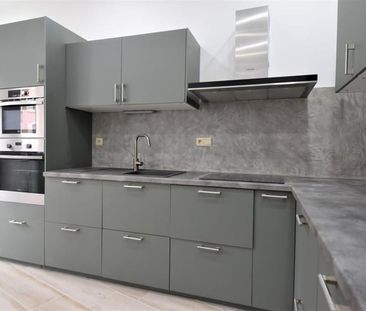 Appartement te huur - Foto 2