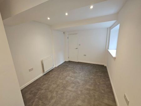 1 bedroom semi-detached house to rent - Photo 4