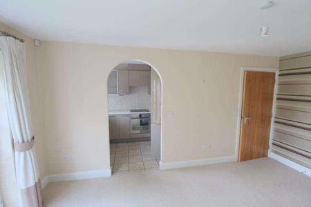 Sycamore House, Wythall, B47 - Photo 2