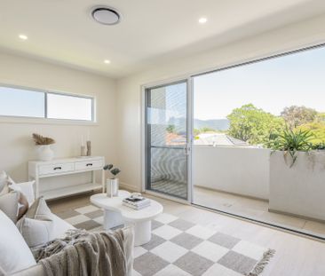 Designer Duplex In Prime Coastal Setting - Six Month Lease - Photo 4