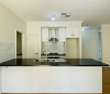 Private & Spacious 4-Bedroom Home in Maddington – Modern Comfort Meets Convenience! - Photo 2