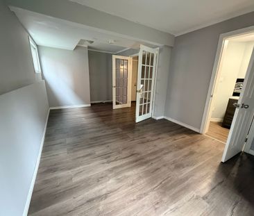 For Lease - 51 Mcdougall Drive Unit# Lower, Barrie, Ontario - Photo 2