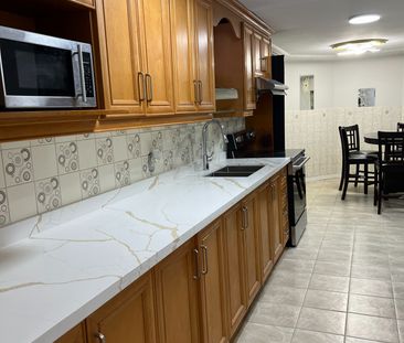 For Lease - 10 Pine Bough Manor Unit# Basement, Richmond Hill, Ontario - Photo 4