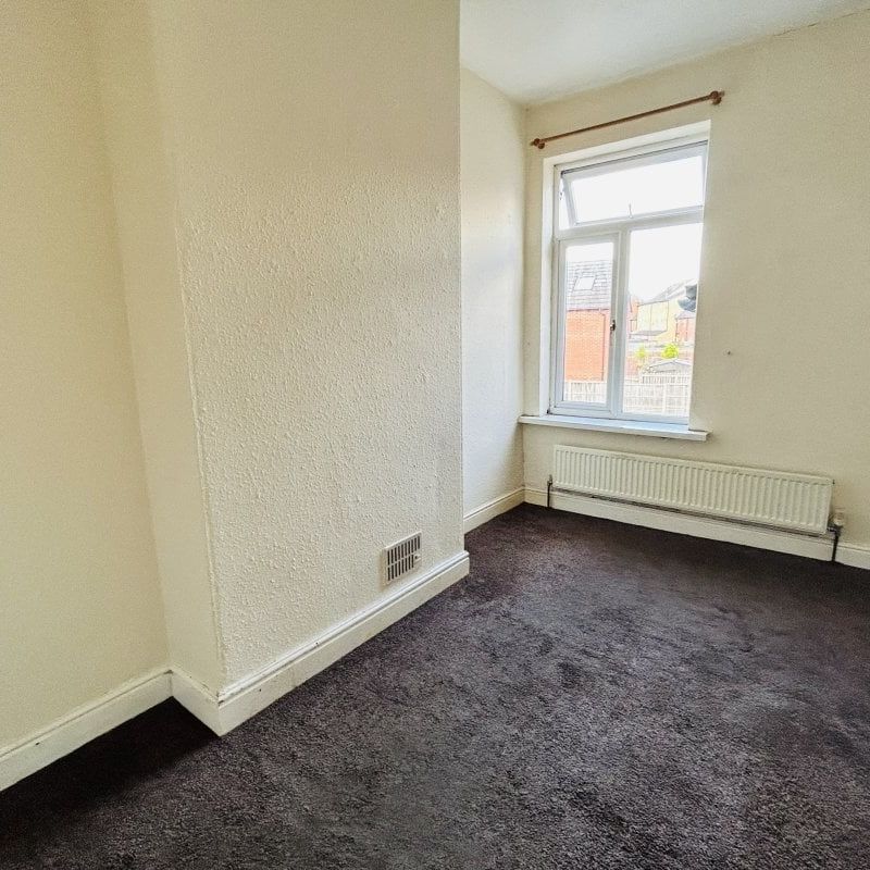 Holcombe Street - Photo 1