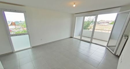 Location Appartement 2 pièces 43m² GAGNAC SUR GARONNE 31150 - Photo 5