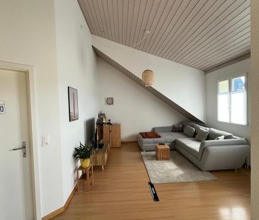 APPARTEMENT 2½ PIÈCES À BIEL/BIENNE (BE), MEUBLÉ, DURÉE DÉTERMINÉE - Foto 1