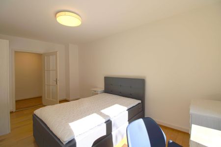 Furnished room in modernised apartment in a top location - Foto 3