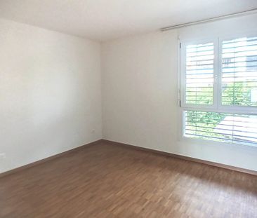 Appartement de 4.5 pièces idéalement situé à CHF 1’950.00 charges c... - Photo 6