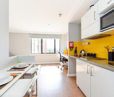 Studio to rent - Photo 5