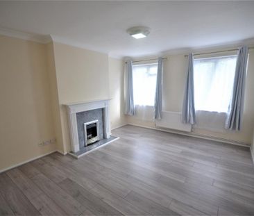 2 bedroom maisonette to rent - Photo 5