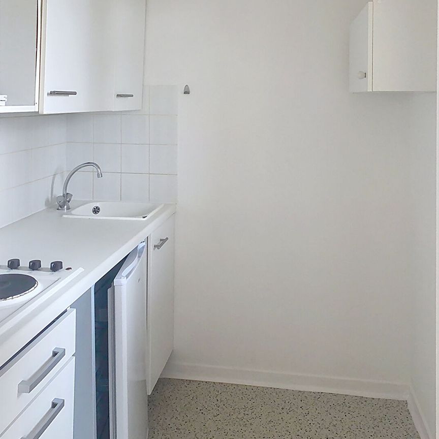 Apartment - Photo 1