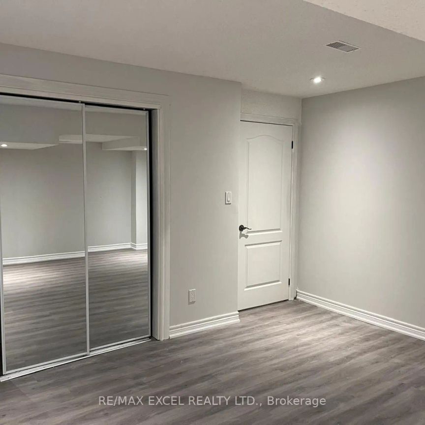 Detached Home For Lease | N9256054 - Photo 1