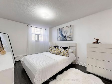 For Lease - 5 Parkway Forest Drive Unit# 817, Toronto, Ontario - Photo 5