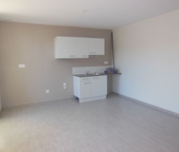 Location Appartement 2 pièces 48m² AURILLAC 15000 - Photo 5