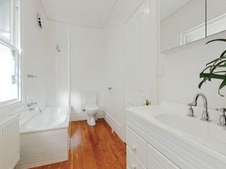 68 Eglinton Street, Kew VIC 3101 - Photo 5