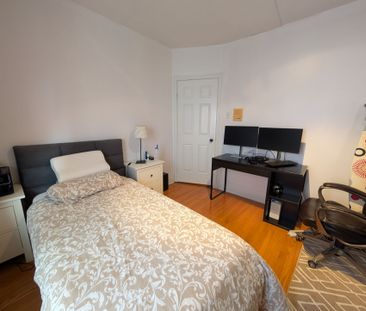 For Lease - 1038 Dovercourt Road Unit# Upper, Toronto, Ontario - Photo 6