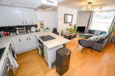 2 bedroom apartment to rent - Photo 3