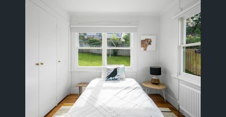 Timeless Charm With River Views - Photo 4