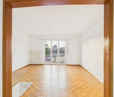 Appartement spacieux de 4.5 pièces dans un petit immeuble calme à D... - Foto 6