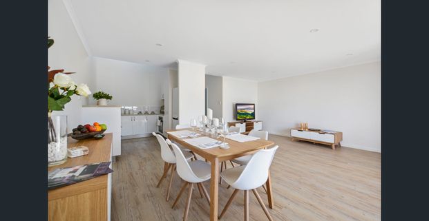 CENTRALLY LOCATED MODERN UNIT - Photo 1