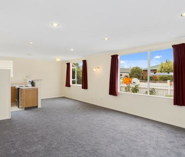The perfect blend of Space, Comfort & Convenience - Photo 1