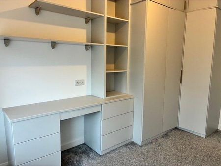 2 bedroom semi-detached house to rent - Photo 3