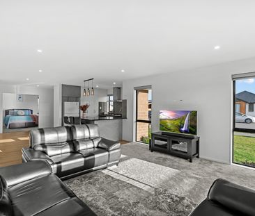 14 Bill Harvey Drive, Halswell - Photo 4