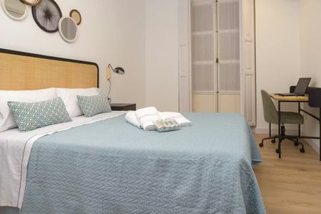 Carrer de Santa Irene, Valencia, Valencian Community 46002 - Photo 4