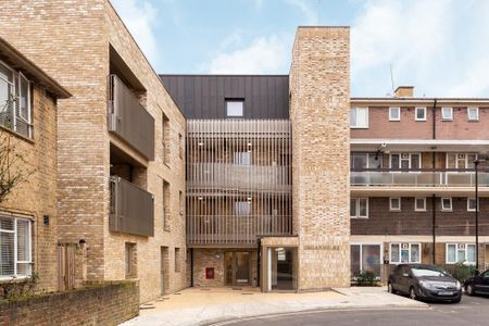 2 bedroom ground floor flat to rent - Photo 4