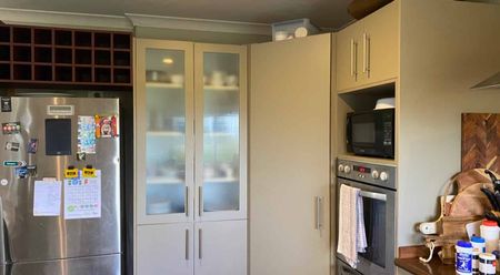 TE AWAMUTU - RURAL 4 BEDROOMS - Photo 2