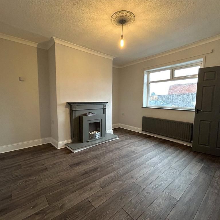 3 bedroom terraced house to rent - Photo 1