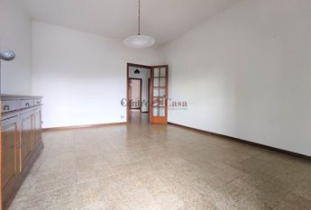 Luminoso appartamento arredato solo di cucina